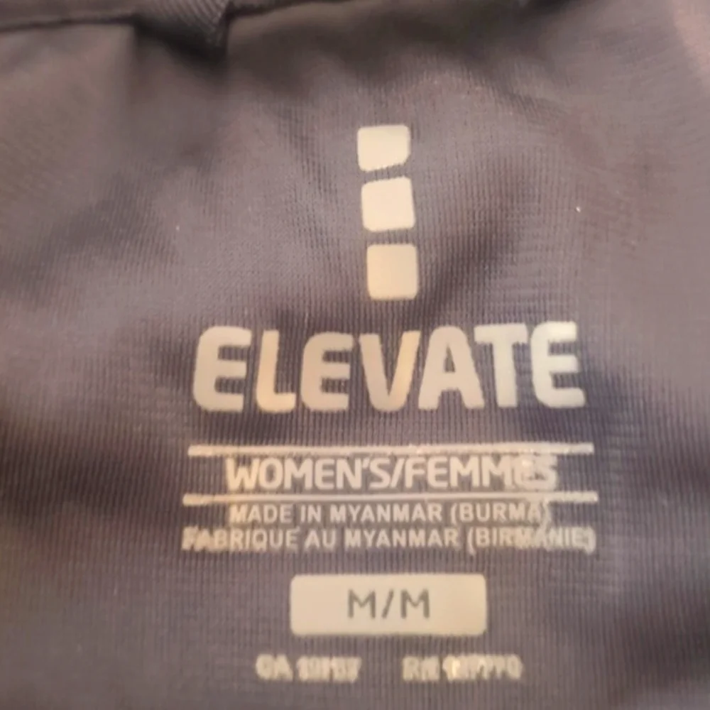 Elevate Women's Vest - Black Size Medium - Picture 6 of 16